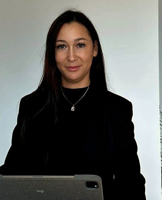 Katarzyna Trzpis przy pracy